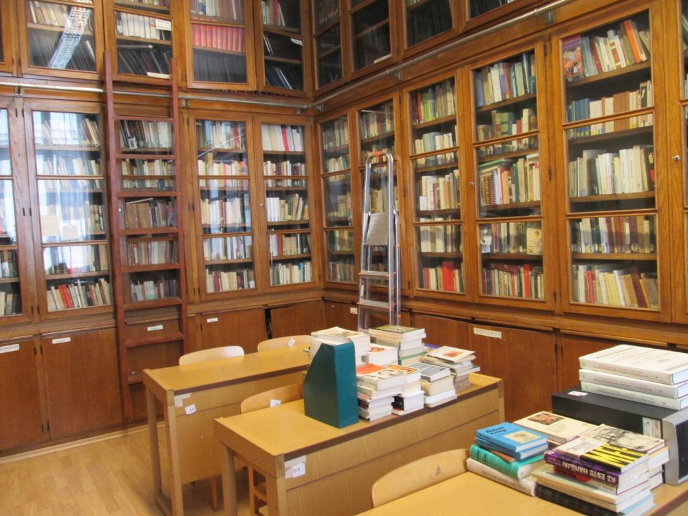 Olasz Tanszék Könyvtára