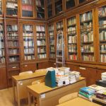 Olasz Tanszék Könyvtára - olvasóterem
